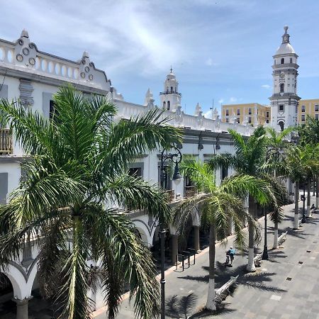 Hotel Puerta De Mar Veracruz Bagian luar foto